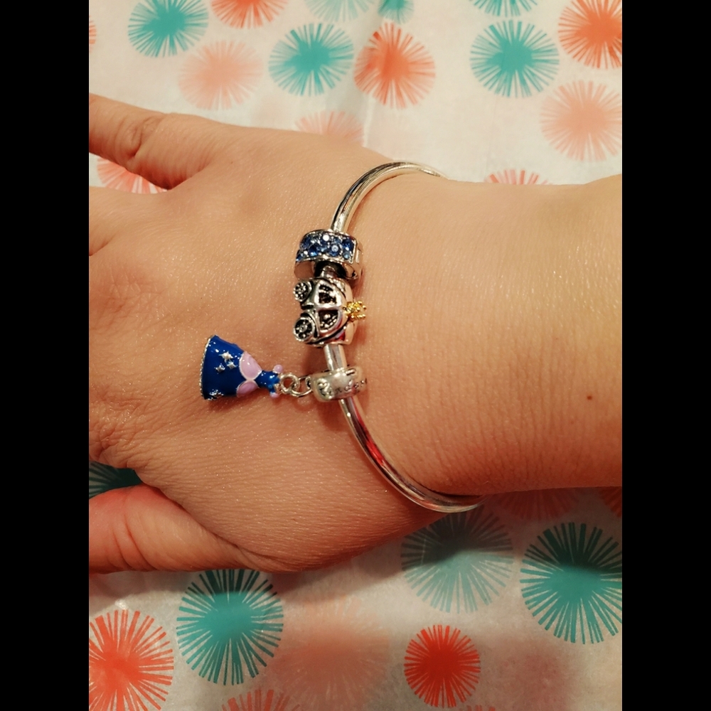 Princess Charm  Bracelet comes with 3 charms